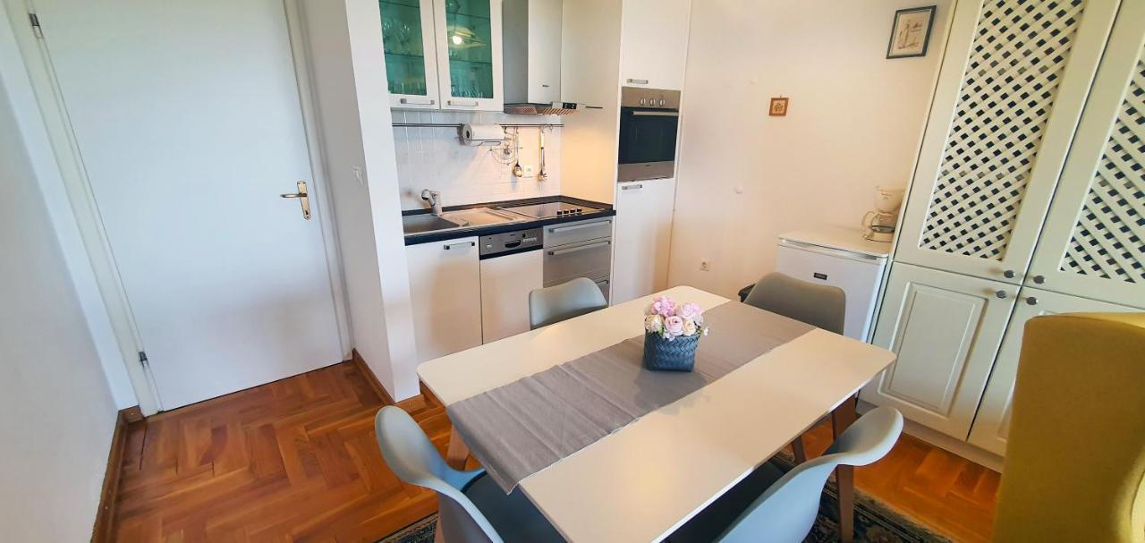 Appartamento Panorama Tar-Vabriga Esterno foto