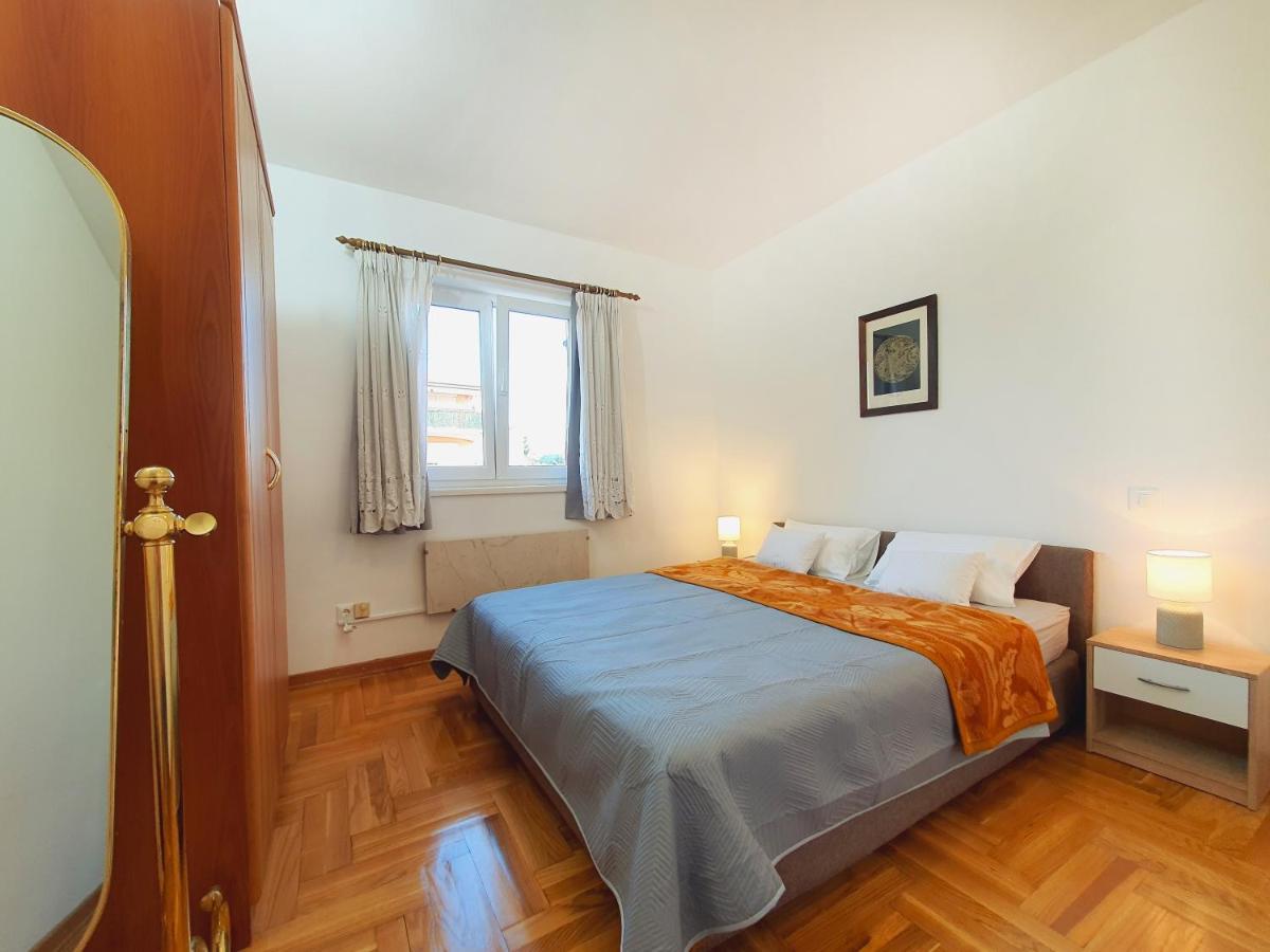 Appartamento Panorama Tar-Vabriga Esterno foto